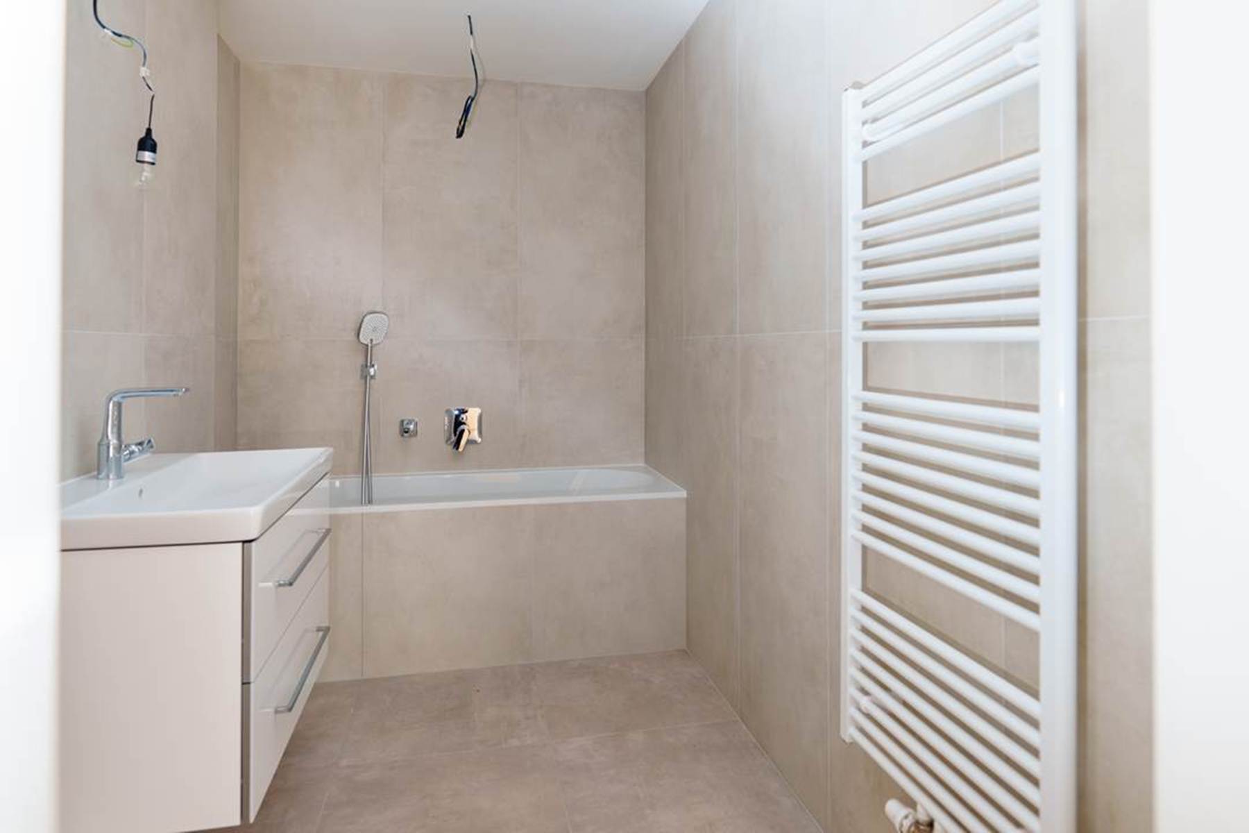 Prodej bytu 3+1 103 m² s velkorysou terasou, Praha 5 – Smíchov