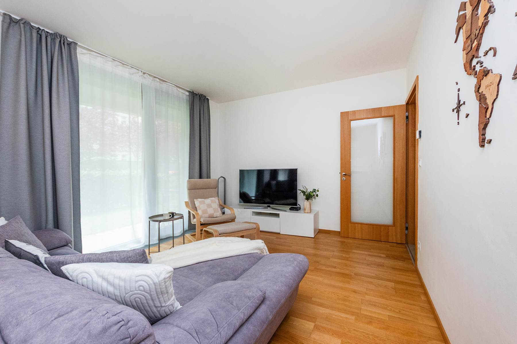 Prodej bytu 3+kk 86 m² s předzahrádkou a terasou, Praha 7 – Holešovice