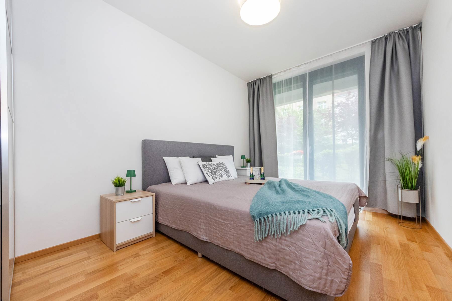 Prodej bytu 3+kk 86 m² s předzahrádkou a terasou, Praha 7 – Holešovice