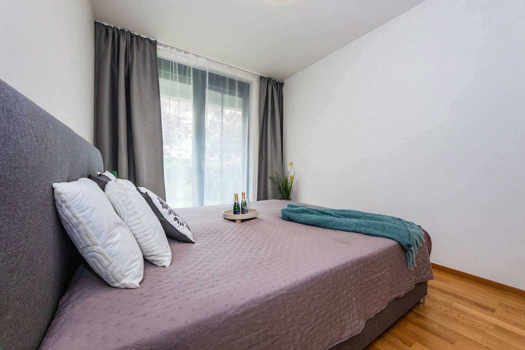 Prodej bytu 3+kk 86 m² s předzahrádkou a terasou, Praha 7 – Holešovice