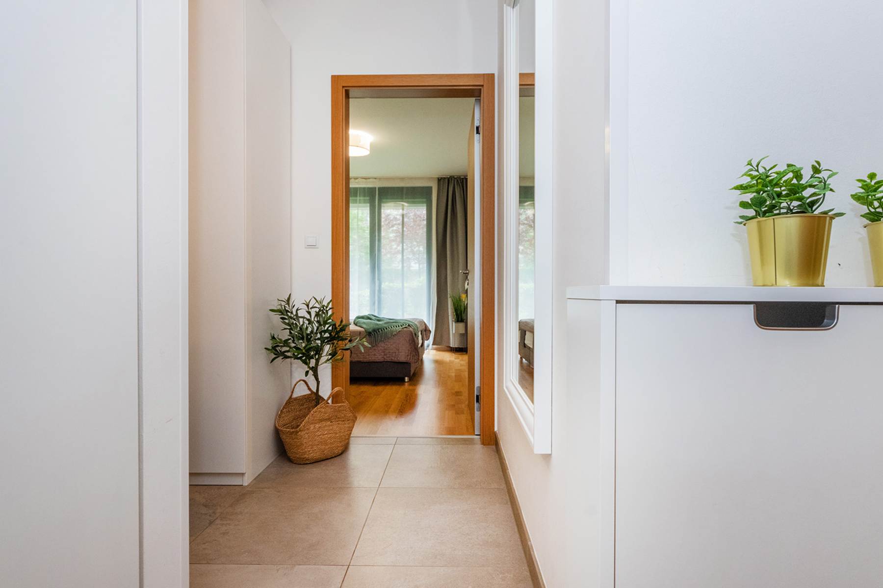 Prodej bytu 3+kk 86 m² s předzahrádkou a terasou, Praha 7 – Holešovice