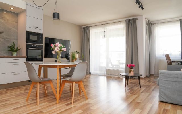 Prodej bytu 3+kk 83 m² s lodžií a garážovým stáním, Praha 10 – Uhříněves Prodej bytu 3+kk 83 m² s lodžií a garážovým stáním, Praha 10 – Uhříněves