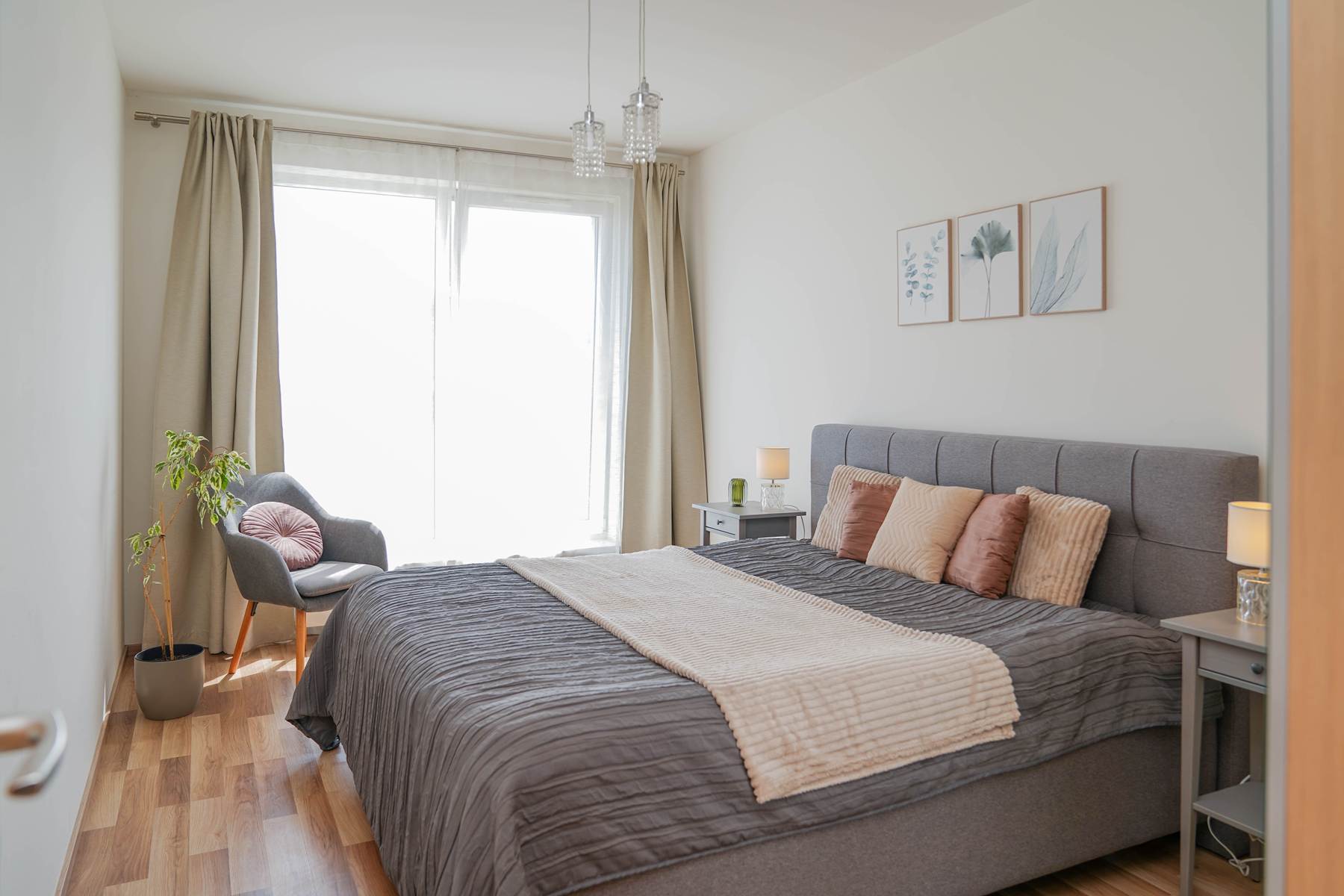 Prodej bytu 3+kk 83 m² s lodžií a garážovým stáním, Praha 10 – Uhříněves